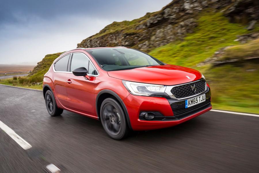  DS 4 Crossback 2015 года  (UK) (фото 5 из 22)